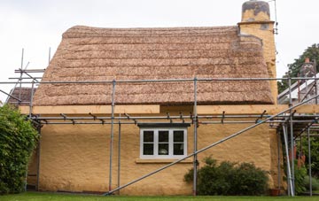 Batchworth Heath thatch roofing costs